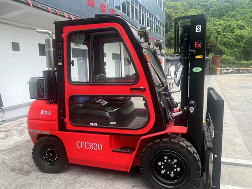 CPCB30防爆內(nèi)燃叉車